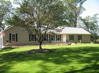 77 Loveman Rd, Cream Ridge, NJ 08514