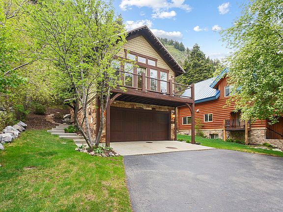 2nd image of 6635 N Fairfax Dr