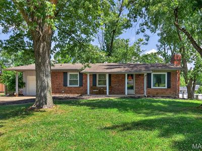 234 Saint Marys Dr, Ballwin, MO, 63021