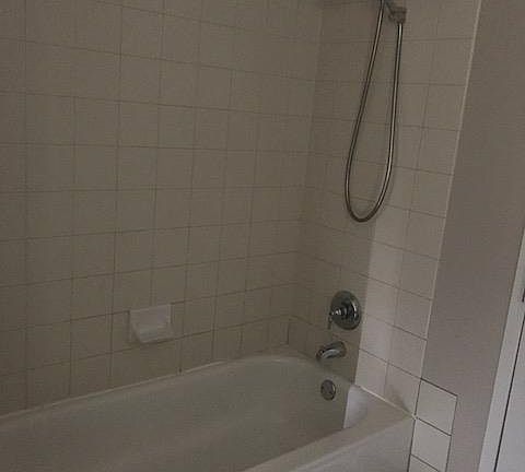 5th image of 1 S Highland Ave Unit 202