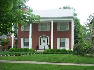 2325 Broadmeade Rd, Louisville, KY 40205