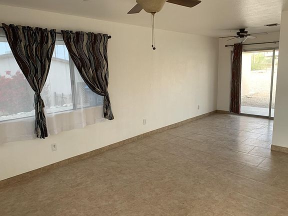 Living room & dining