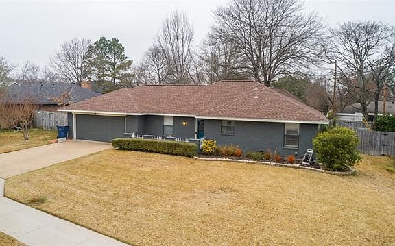 5th image of 324 Jamie Way