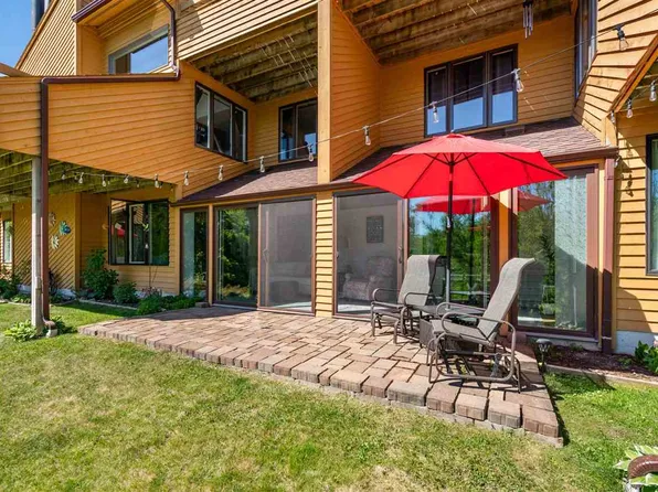 4749 S Pleasantview Rd Unit 91, Harbor Springs, MI 49740