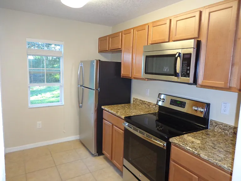 37662 Aaralyn Rd — Photo 9