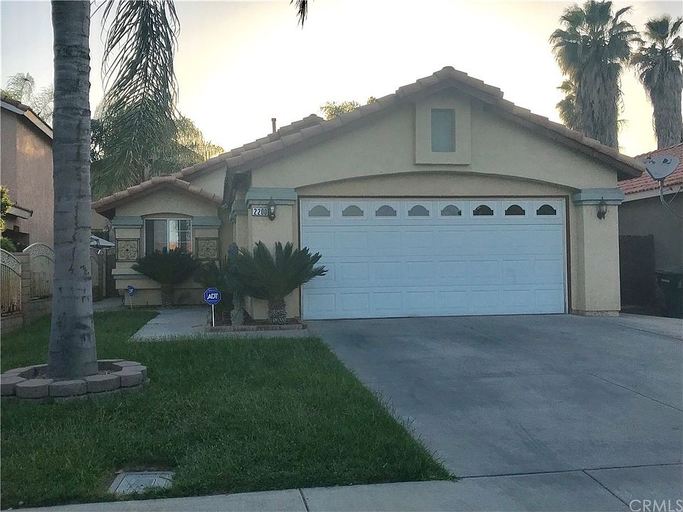 1st image of 2200 Glimmer Way