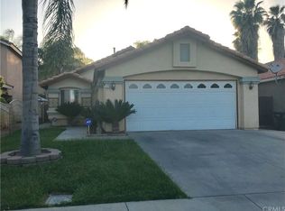 2200 Glimmer Way, Perris, CA 92571