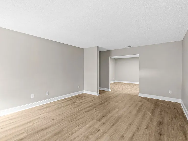 Skyland Pointe — Photo 34