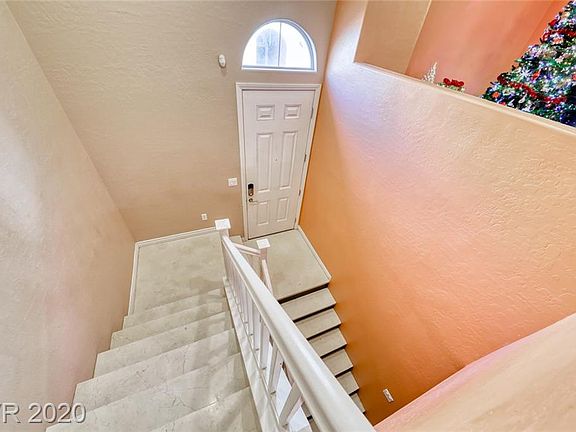 4th image of 7833 Carysford Ave