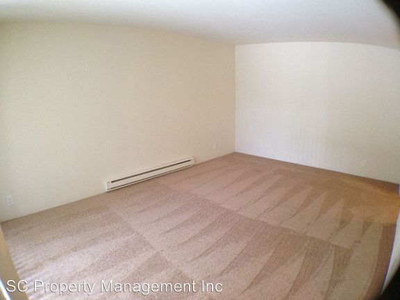 2nd image of 35 Kent Ct APT 18