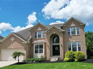 10350 Townley Ct, Aurora, OH 44202