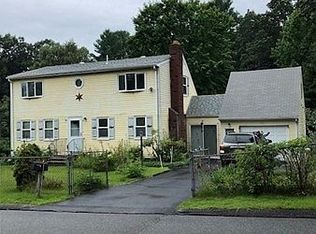 144 Oak Ridge Dr, Ayer, MA 01432