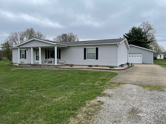2nd image of 362 Island View Dr