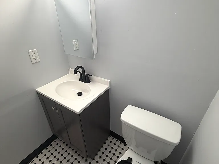 2709 Blaisdell Ave #14 — Photo 8