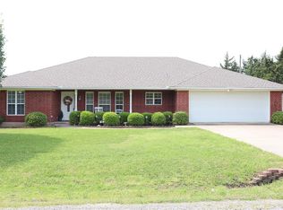 352 Toy Ln, Pottsboro, TX 75076