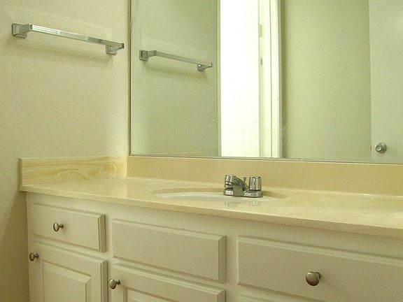 2nd image of 18144 Burbank Blvd APT 108