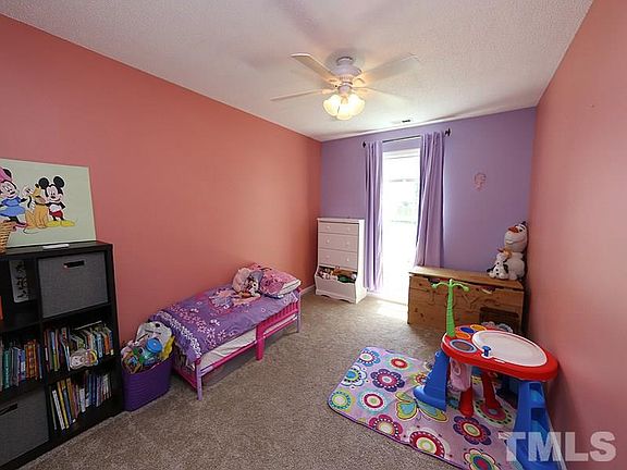 5th image of 800 Silverstone Way