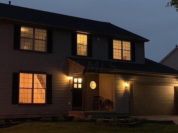 3rd image of 221 Red Barn Ct