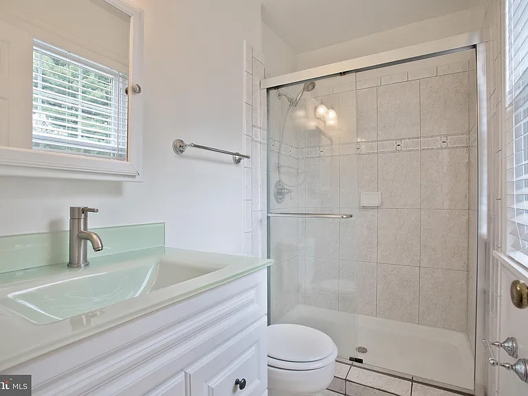 7041 Alicent Pl — Photo 11