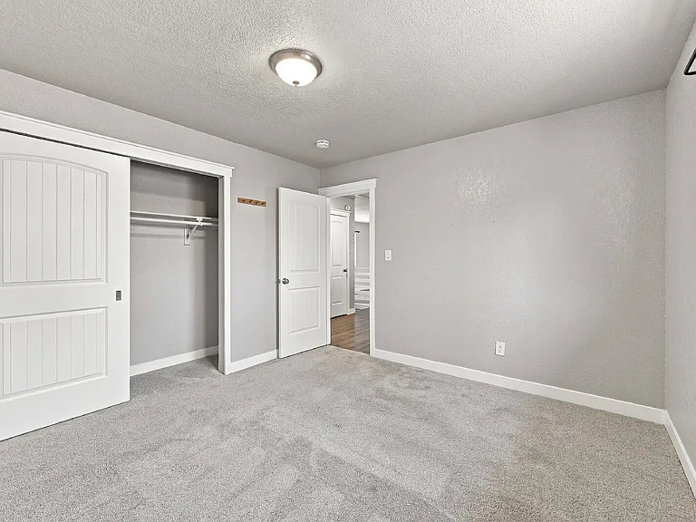 2523 Ember Dr — Photo 16