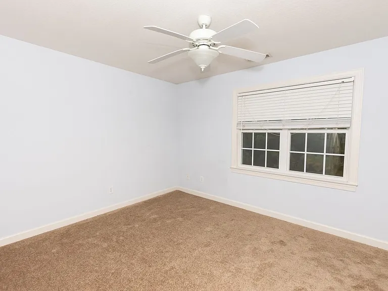 104 Streamwood Dr — Photo 41