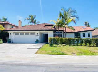 687 Poinsettia Park S, Encinitas, CA 92024