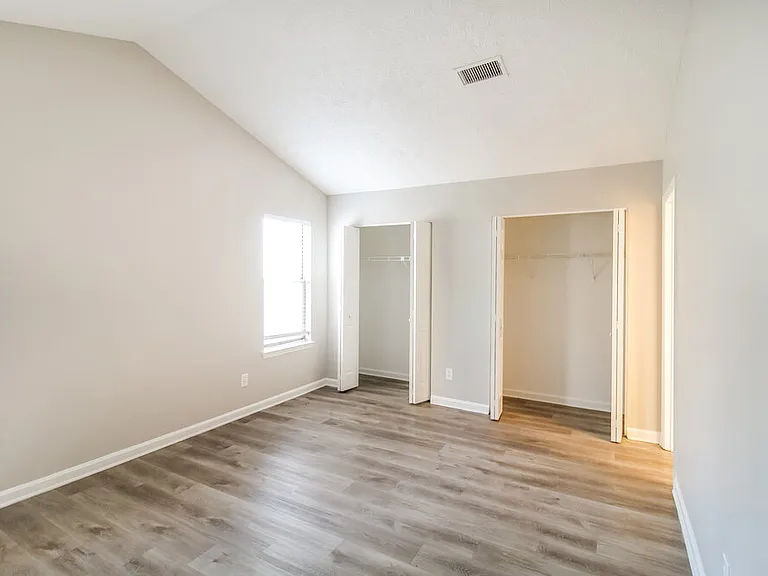 5649 La Fleur Trl — Photo 10