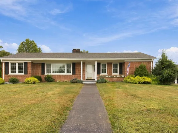 104 N Porter Dr, Richmond, KY 40475