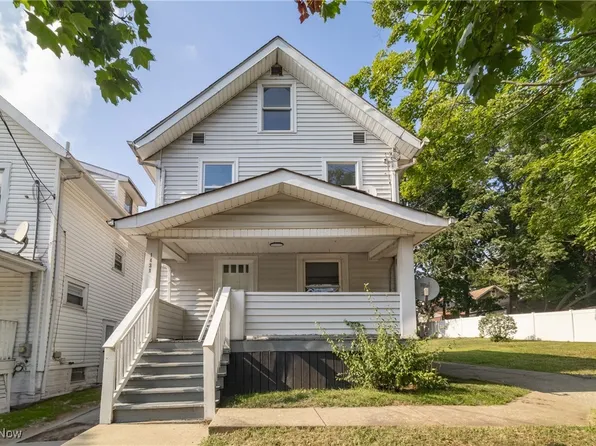 1431 Newton St, Akron, OH 44305