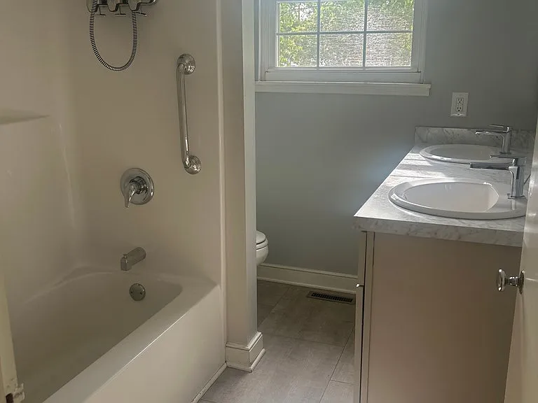 418 Cothran Ave — Photo 5