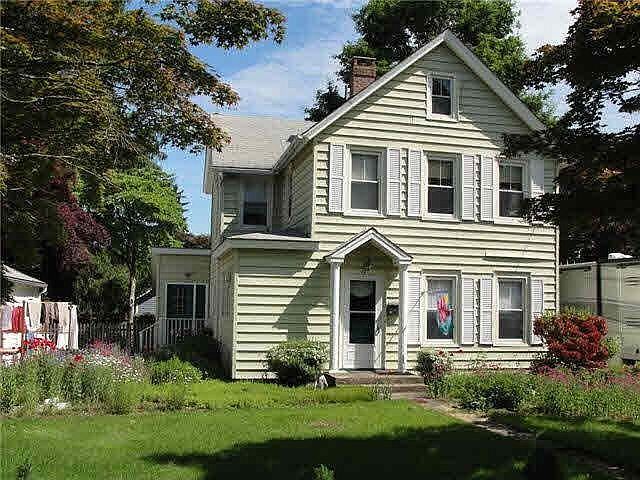 1st image of 17 Fuller Ln