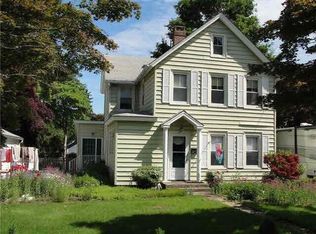 17 Fuller Ln, Hyde Park, NY 12538