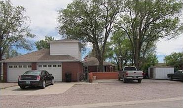 2nd image of 1103 S Summit Ave #1103
