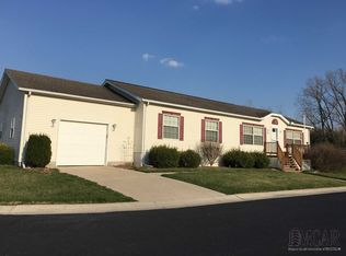 546 Roslyn, Temperance, MI 48182