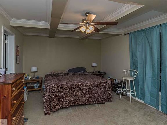 5th image of 201 Willow Pond Dr