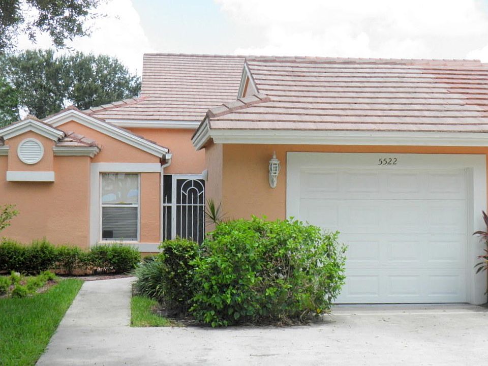 1st image of 5522 Royal Lake Cir