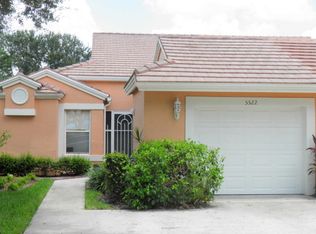 5522 Royal Lake Cir, Boynton Beach, FL 33437