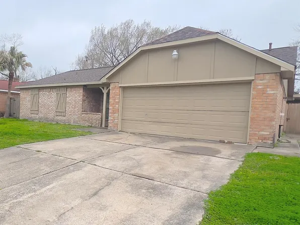 430 Breeze Park Dr, Houston, TX 77015