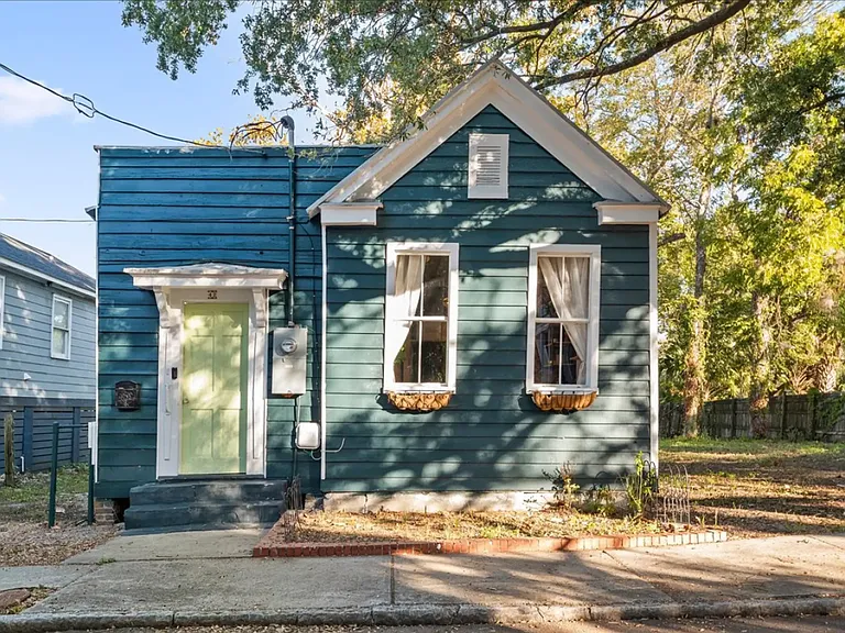 42 Cooper St — Photo 1