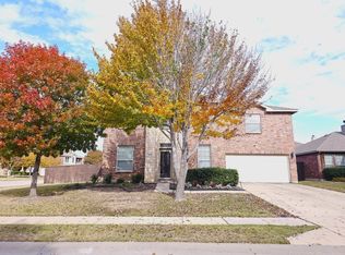 2825 Elm Fork Dr, Lewisville, TX 75056