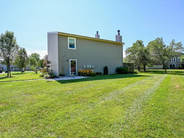 11 Johnny Appleseed Ct, Cincinnati, OH 45255
