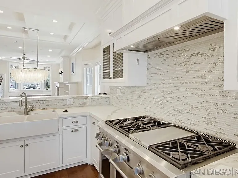 464 C Ave — Photo 11