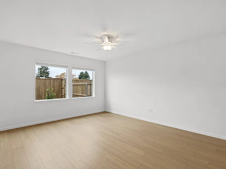 1409 NE 185th Ave — Photo 22