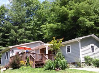 338 Walnut Ln, Vilas, NC 28692