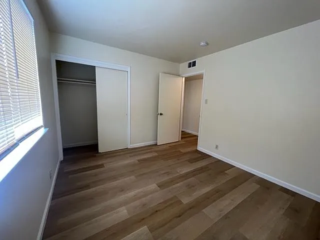 899 Hillside Blvd #8 — Photo 9