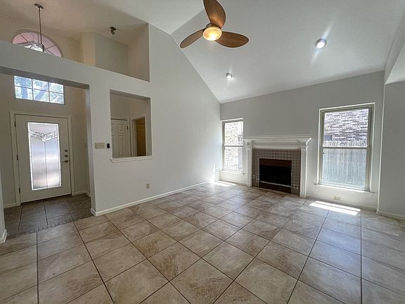 4th image of 6603 Carisbrooke Ln