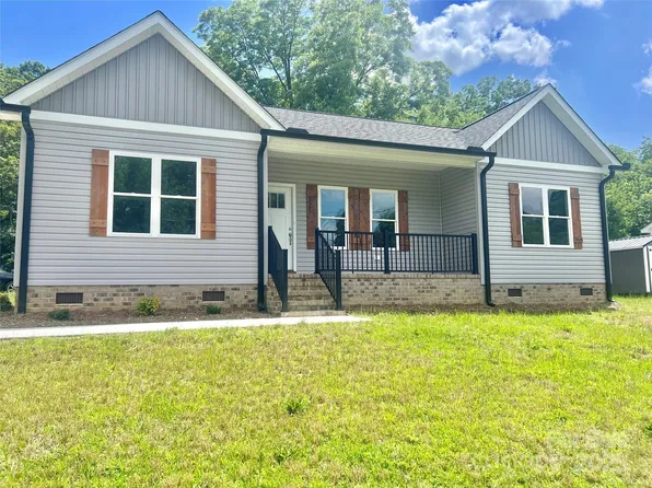 325 Jordan Ave, Spencer, NC 28159