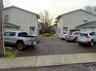 18220 SE Pine St APT 2, Portland, OR 97233