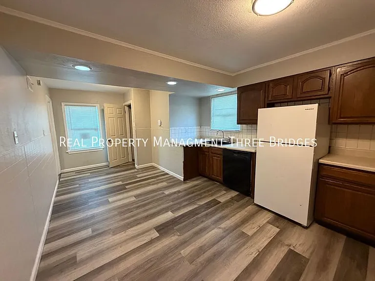 6156 Wulff Dr — Photo 5