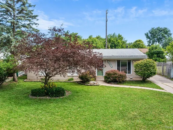42204 McBride Ave, Van Buren Township, MI 48111